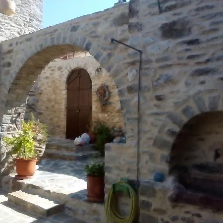 Hébergement de vacances μani Dere Tower Kardamyli
