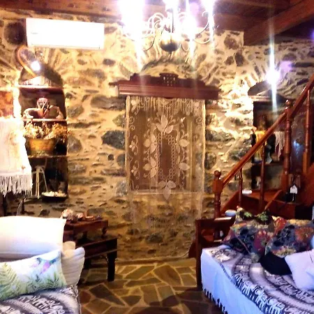 μani Dere Tower Kardhamili