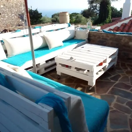 μani Dere Tower Vakantiehuis Kardhamili