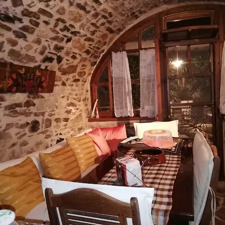 μani Dere Tower Kardhamili